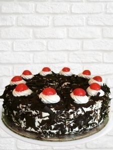 BLACK FOREST CAKE