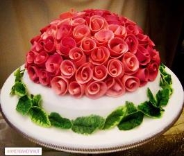 ROSE CAKE