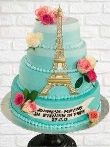 EIFFEL CAKE