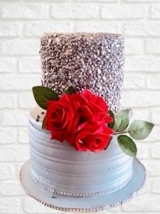 SILVER GLITTER CAKE