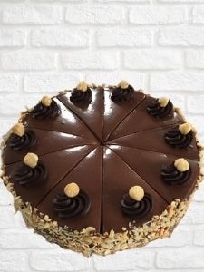 HAZELNUT CAKE