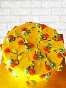YELLOW FLORAL CAKE