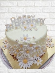 FONDANT FLORAL CAKE