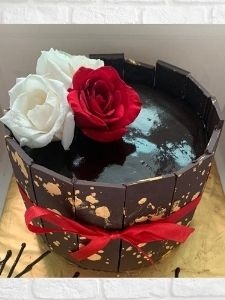 CHOCOLATE WALL CAKE