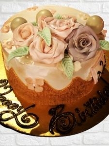 FONDANT ROSE CAKE