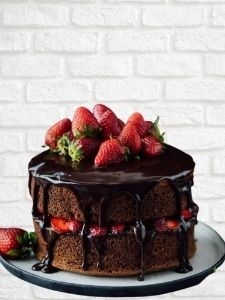 STRAWBERRY CAKE