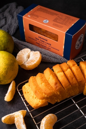 ORANGE TEA TIME CAKE
